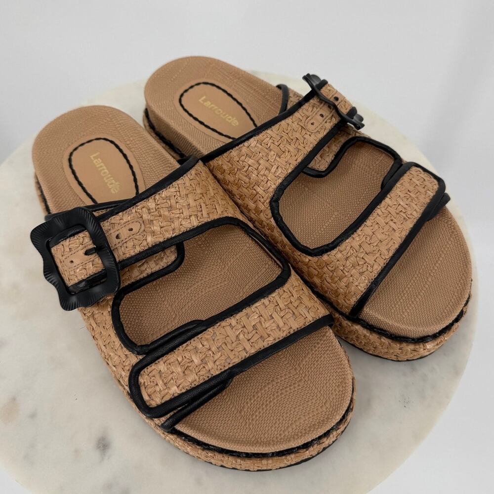 Larroude Maui Slide Natural Raffia Black Trim Sandals Size 7 - Picture 3 of 7